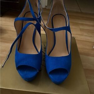 Thalia Sodi Vibrant Blue Peep-Toe Heels